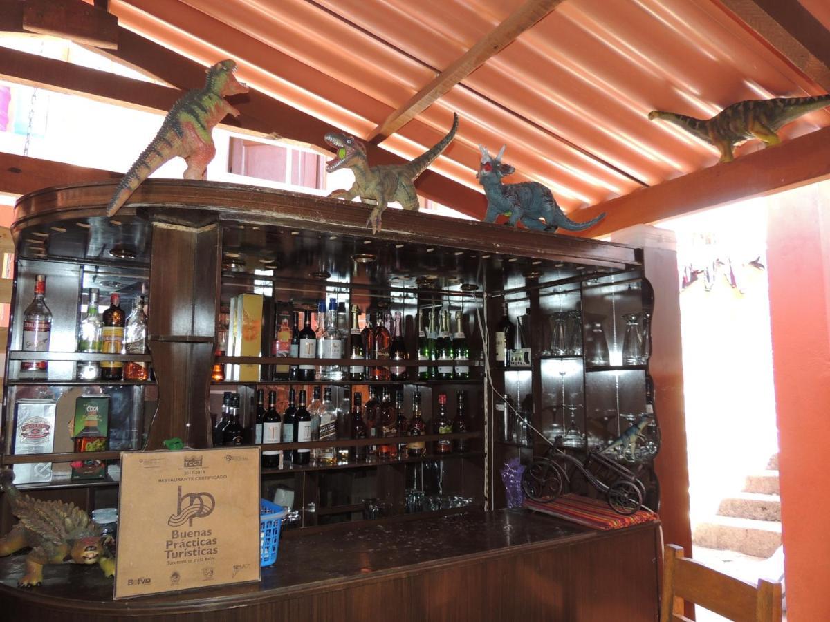 Hostal Dinosaurio Bed & Breakfast Torotoro Exterior photo
